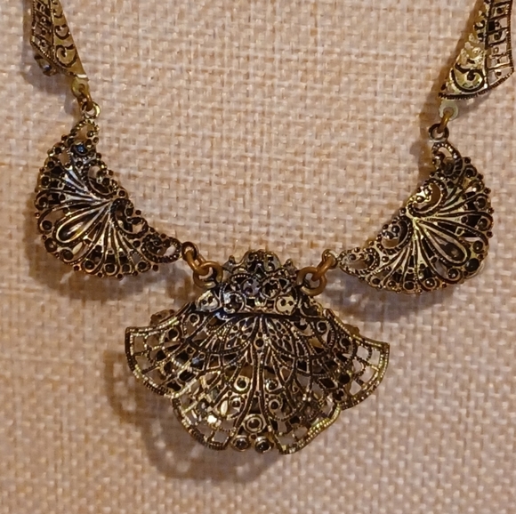 Vintage Western Germany Necklace and Clip on Earring set - Picture 7 of 11